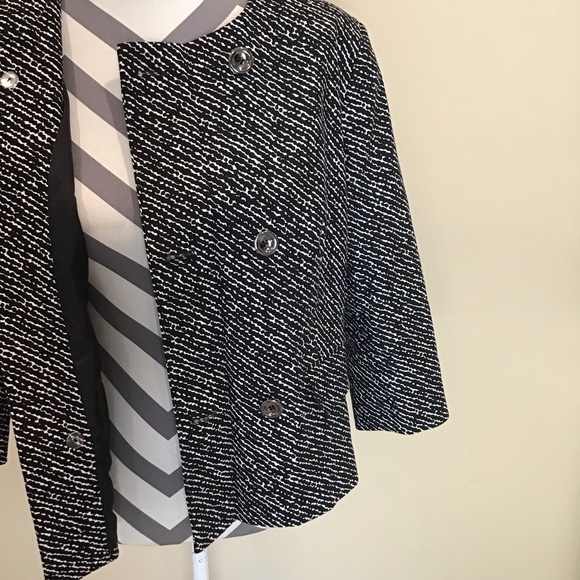 New York & Company Stretch Jacket Blazer - Picture 4 of 16